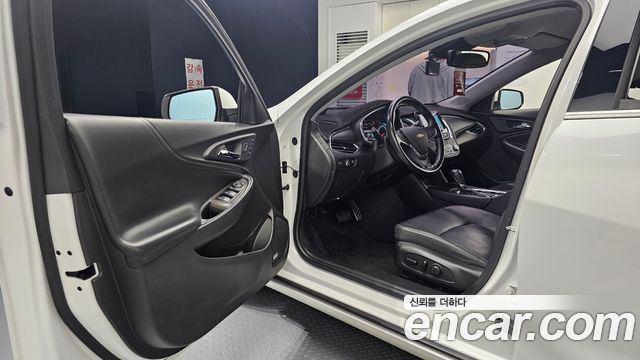 Chevrolet Malibu 1.5 Turbo LT Deluxe 2017 — фото 10