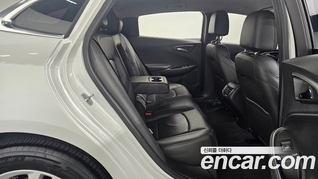 Chevrolet Malibu 1.5 Turbo LT Deluxe 2017 — фото 12