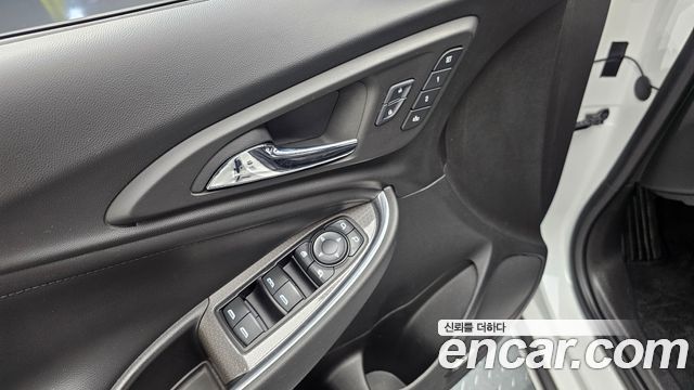 Chevrolet Malibu 1.5 Turbo LT Deluxe 2017 — фото 16