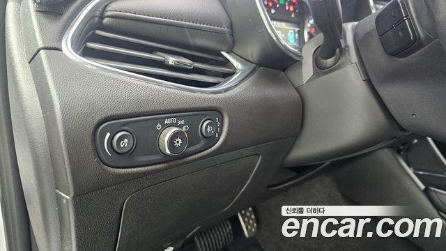 Chevrolet Malibu 1.5 Turbo LT Deluxe 2017 — фото 17