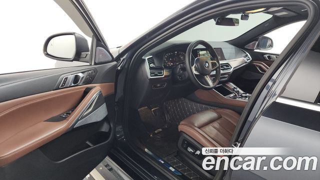 BMW X6 (G06) xDrive40i M Sport 2022 — фото 10