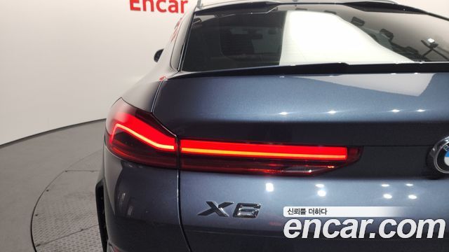 BMW X6 (G06) xDrive40i M Sport 2022 — фото 29