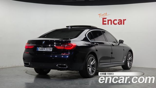 BMW 7 Series (G11) 730Ld xDrive M Sport 2018 — фото 2