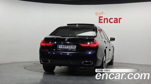 BMW 7 Series (G11) 730Ld xDrive M Sport 2018 — фото 4