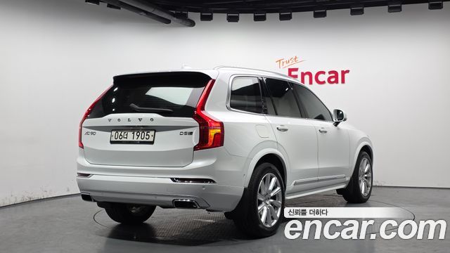 Volvo XC90 (II) D5 Inscription 2019 — фото 2