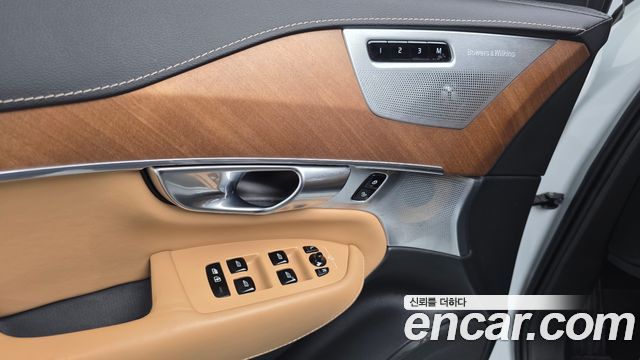 Volvo XC90 (II) D5 Inscription 2019 — фото 17