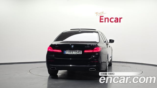 BMW 5 Series (G30) 530i xDrive Luxury 2022 — фото 4