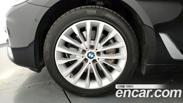 BMW 5 Series (G30) 530i xDrive Luxury 2022 — фото 5
