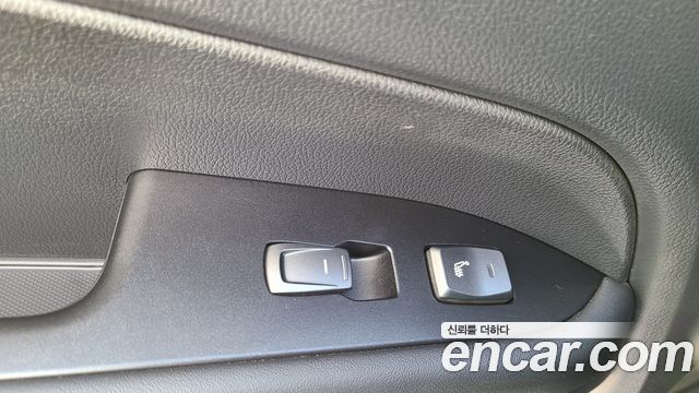 KG Mobility (SsangYong) Rexton Sports Khan Diesel 2.2 4WD Noblesse 2022 — фото 7