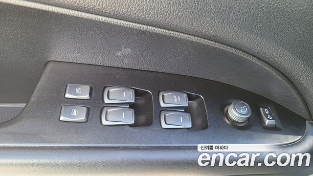 KG Mobility (SsangYong) Rexton Sports Khan Diesel 2.2 4WD Noblesse 2022 — фото 8