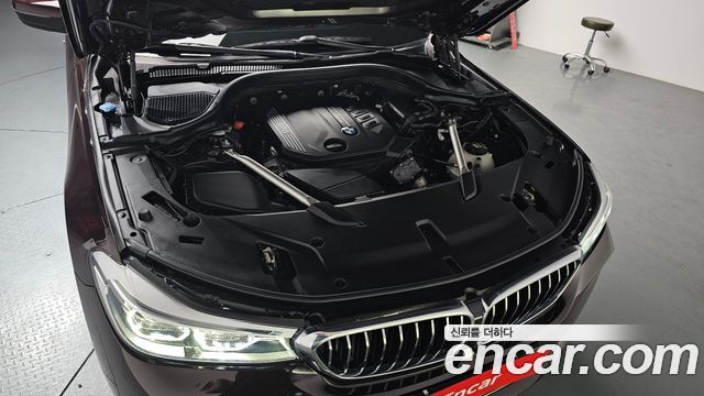 BMW 6 Series GT (G32) 620d Luxury 2020 — фото 6