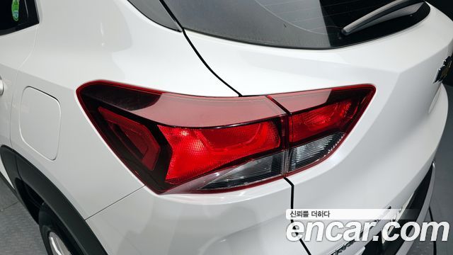 Chevrolet Trailblazer 1.3 Turbo 2WD LT 2021 — фото 23