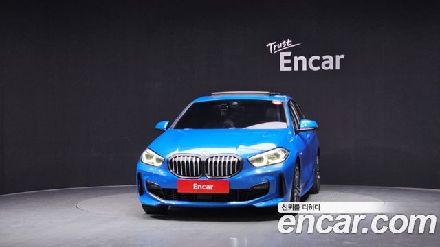 BMW 1 Series (F40) 118d M Sport 2021 — фото 3