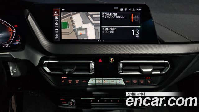 BMW 1 Series (F40) 118d M Sport 2021 — фото 14