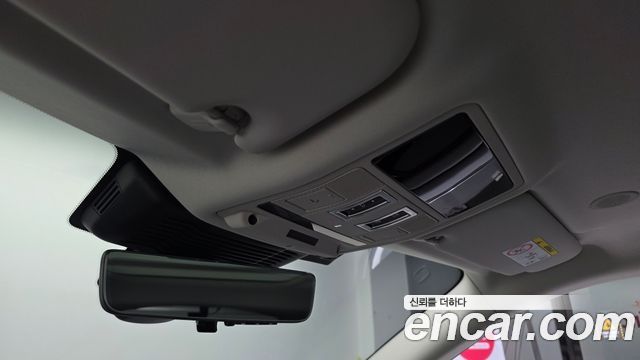 Land Rover Range Rover Evoque (II) P250 Dynamic SE 2025 — фото 16