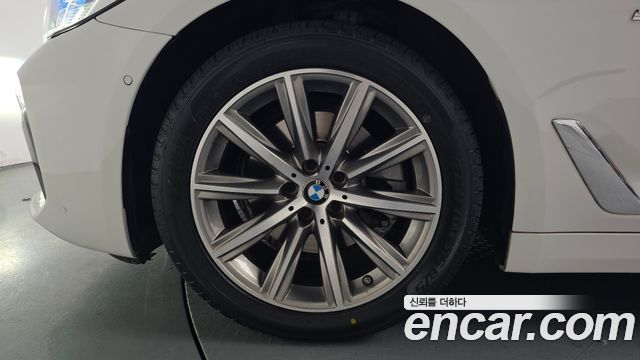 BMW 5 Series (G30) 520i Luxury 2018 — фото 5