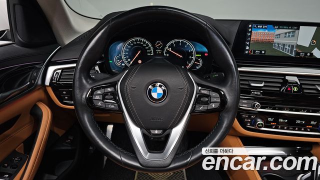 BMW 5 Series (G30) 520i Luxury 2018 — фото 12