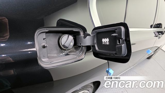 BMW 7 Series (G11) 740Li xDrive Design Pure Excellence 2022 — фото 26