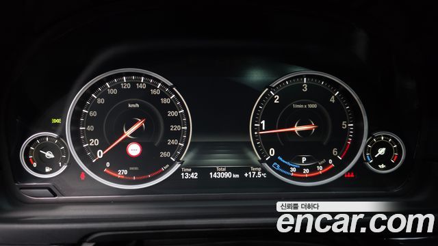 BMW 5 Series (F10) 520d xDrive M Aero Dynamic 2016 — фото 8