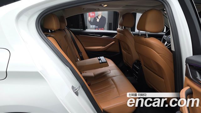 BMW 5 Series (G30) 520i Luxury 2018 — фото 15