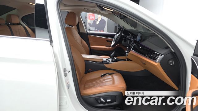 BMW 5 Series (G30) 520i Luxury 2018 — фото 32