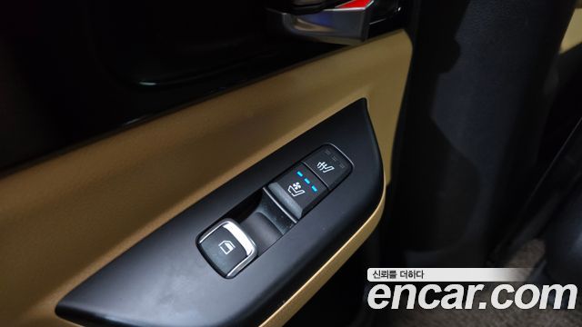 Kia Carnival (IV) Diesel 9-Seater Prestige 2023 — фото 18