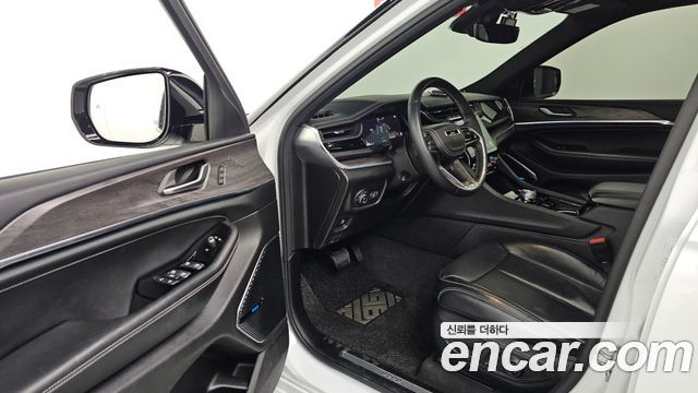 Jeep Grand Cherokee (WL) L 3.6 Overland 2022 — фото 10