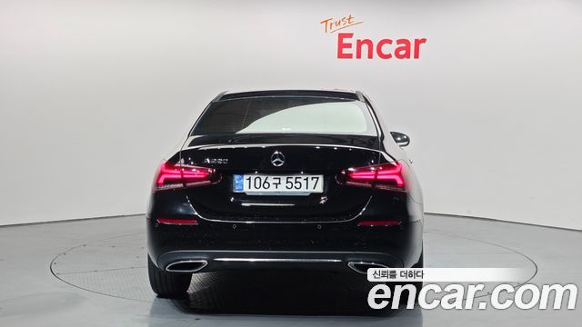 Mercedes-Benz A-Class (W177) A220 Sedan 2021 — фото 4