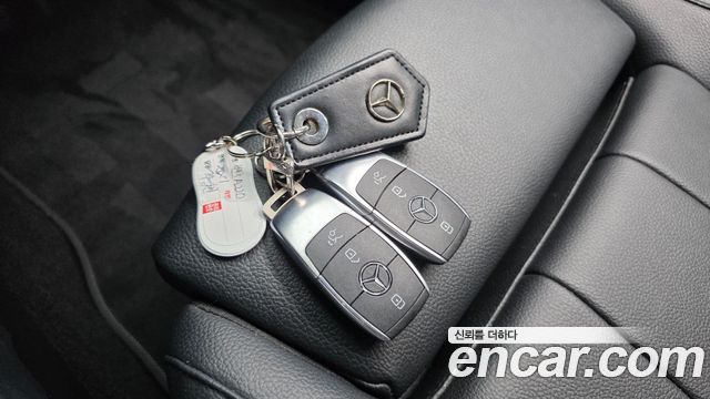 Mercedes-Benz A-Class (W177) A220 Sedan 2021 — фото 23
