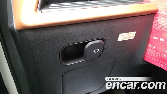 KG Mobility (SsangYong) Torres Gasoline 1.5 2WD Black Edition 2024 — фото 16