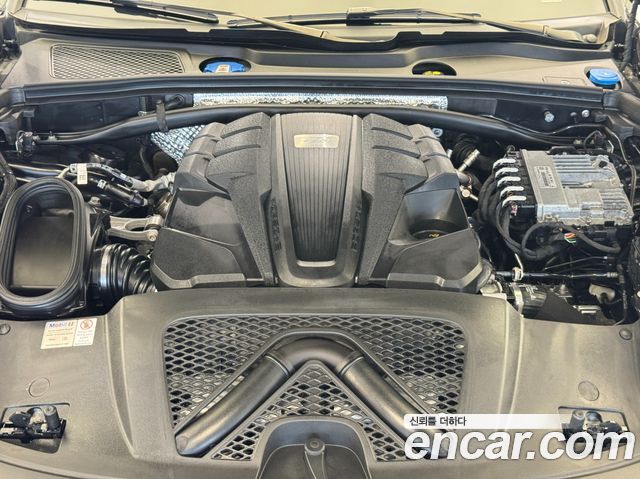Porsche Macan 2.9 GTS 95B 2022 — фото 23