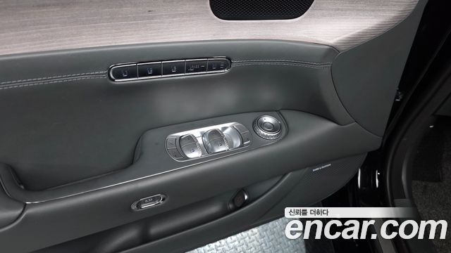 Genesis G90 (RS4) Gasoline 3.5 Turbo AWD 2023 — фото 34