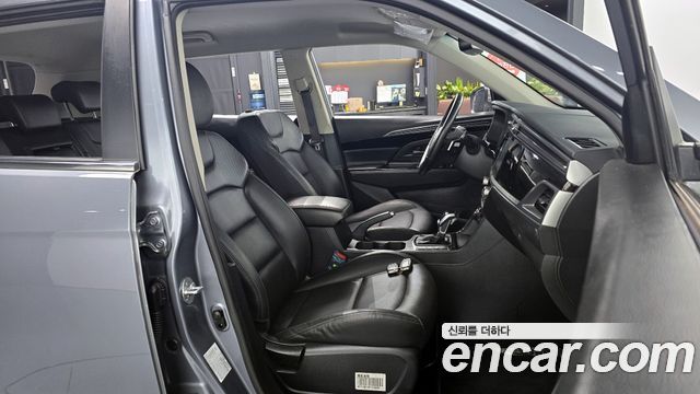 KG Mobility (SsangYong) Beautiful Korando Gasoline 1.5 2WD C5 2022 — фото 15