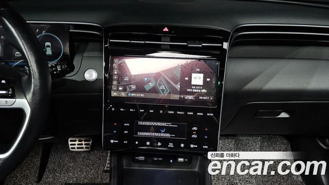 Hyundai Tucson (NX4) Gasoline 1.6 Turbo 2WD Inspiration 2022 — фото 13