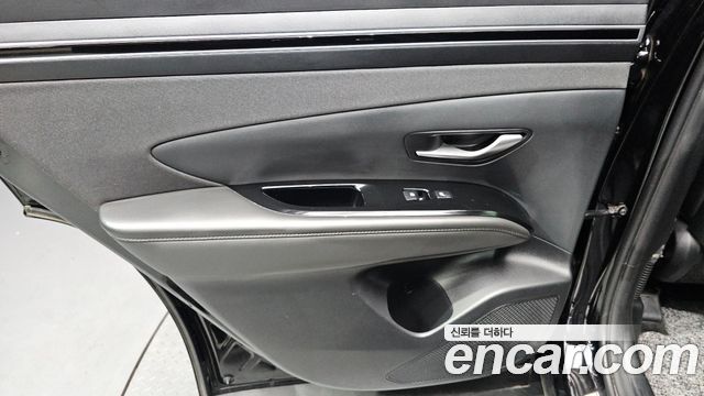 Hyundai Tucson (NX4) Gasoline 1.6 Turbo 2WD Inspiration 2022 — фото 25