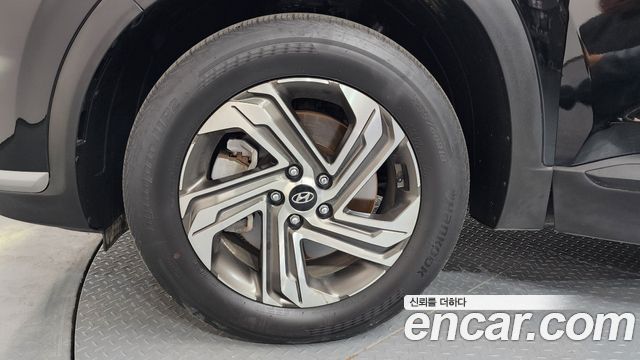 Hyundai Santa Fe Gasoline 2.5T 4WD Exclusive 2022 — фото 5