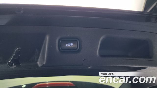 Hyundai Santa Fe Gasoline 2.5T 4WD Exclusive 2022 — фото 22