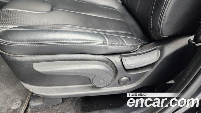 Hyundai Santa Fe Gasoline 2.5T 4WD Exclusive 2022 — фото 38