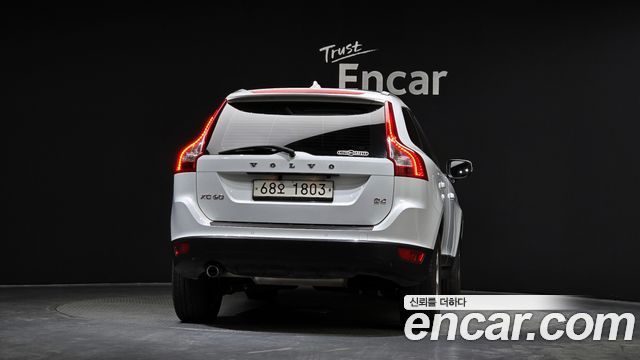 Volvo XC60 D4 1st 2013 — фото 4