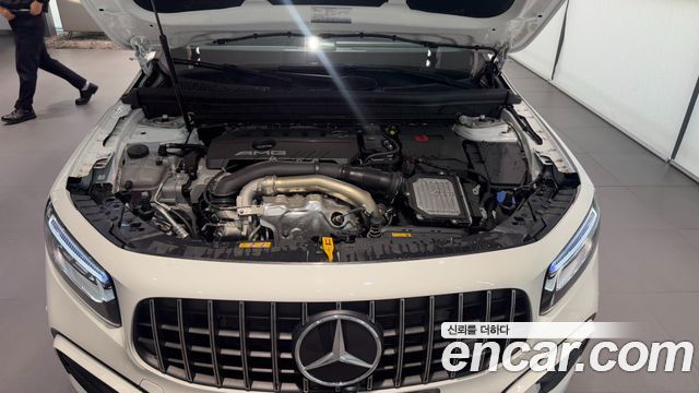 Mercedes-Benz GLB-Class (X247) AMG GLB35 4MATIC 2025 — фото 15