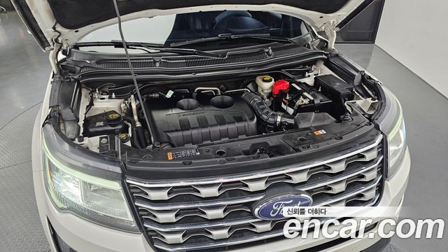 Ford Explorer 2.3 Limited 4WD 5th 2016 — фото 6