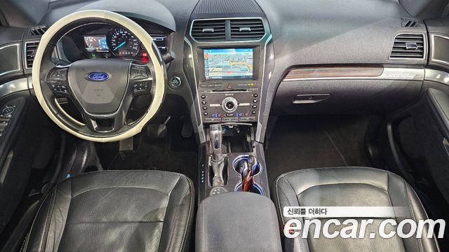 Ford Explorer 2.3 Limited 4WD 5th 2016 — фото 7