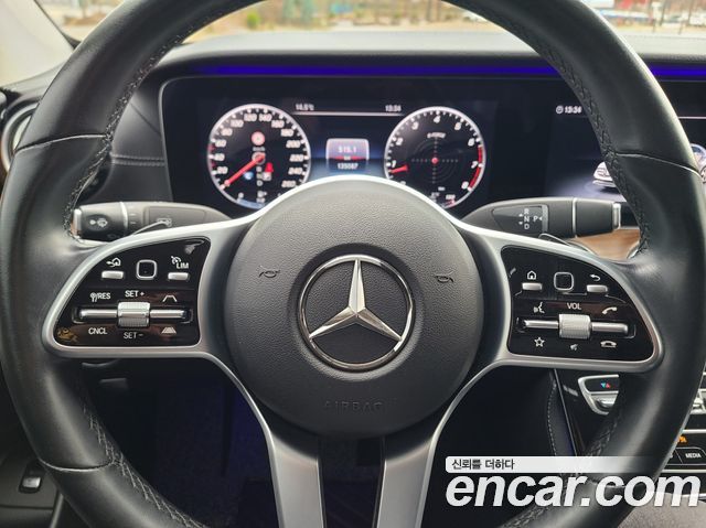 Mercedes-Benz E-Class (W213) E300 4MATIC Exclusive 2020 — фото 8