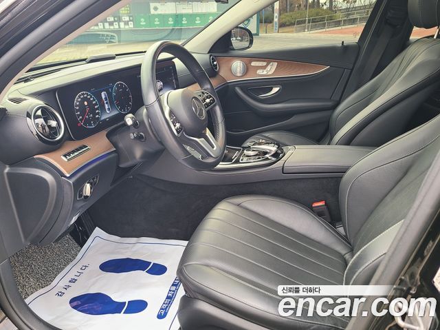 Mercedes-Benz E-Class (W213) E300 4MATIC Exclusive 2020 — фото 15