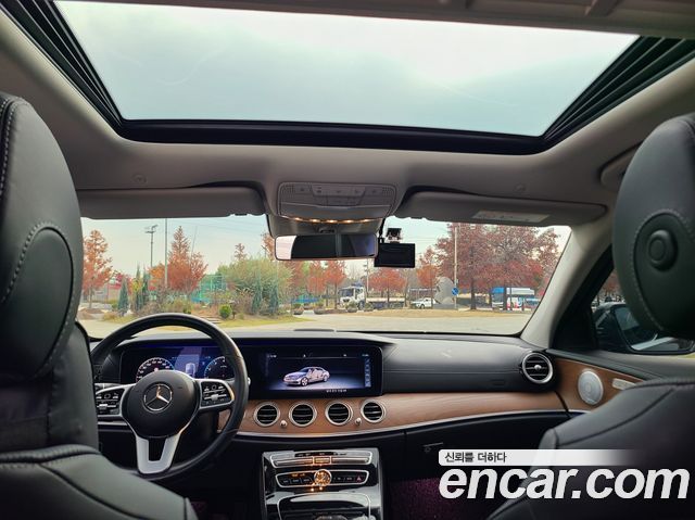 Mercedes-Benz E-Class (W213) E300 4MATIC Exclusive 2020 — фото 19