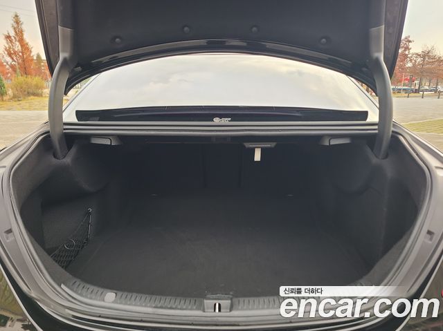 Mercedes-Benz E-Class (W213) E300 4MATIC Exclusive 2020 — фото 20