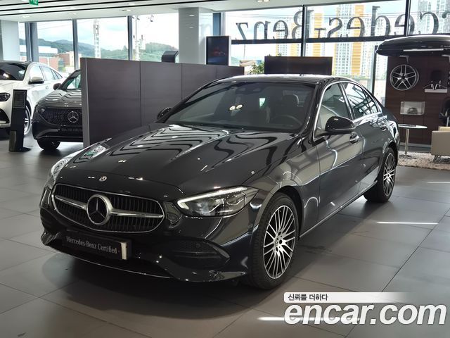 Mercedes-Benz C-Class (W206) C200 Avantgarde