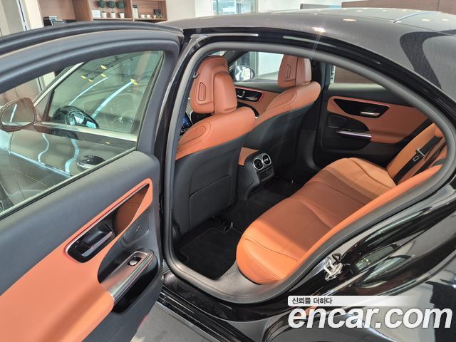 Mercedes-Benz C-Class (W206) C200 Avantgarde 2025 — фото 10