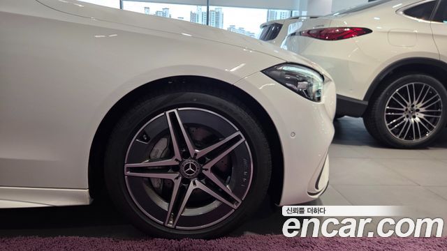 Mercedes-Benz C-Class (W206) C200 AMG Line 2025 — фото 3