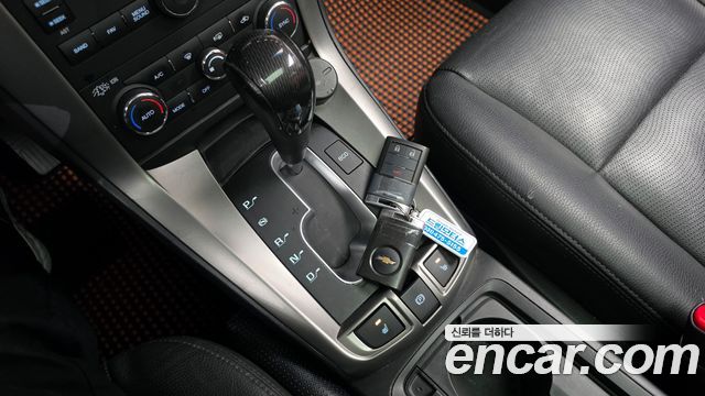 Chevrolet Captiva 4WD Adventure Package 2015 — фото 9
